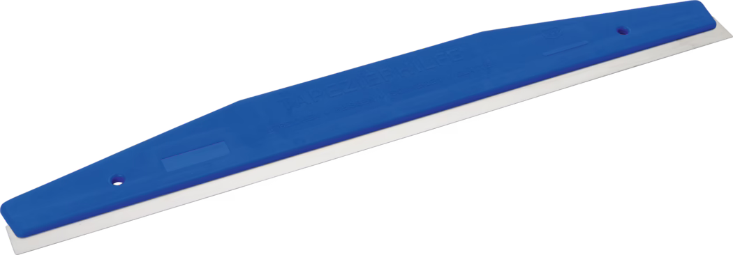 Pajarito_Dummy_Wallpapering aid_037180_2021-02 A blue wallpaper scraper designed for smoothing and cutting wallpaper. It features a flat, wide blade for effective application, and the handle has a textured grip for better control during use.